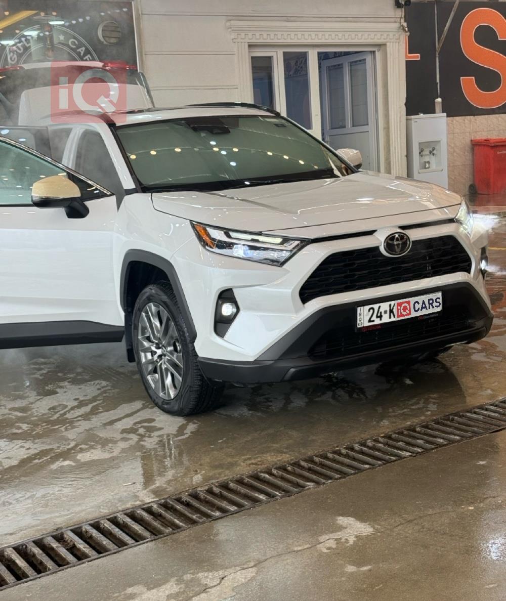 تويوتا راف 4